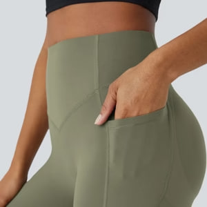 Hidden Pocket keeping your hands free during your activities